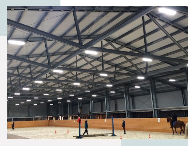 Строительство конных манежей от 618 руб в Каменск-Шахтинский